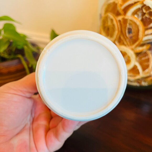 Vintage Creamer Floral Cottagecore Grannycore Tulips Bud Vase Farmhouse Cottage - Picture 6 of 6